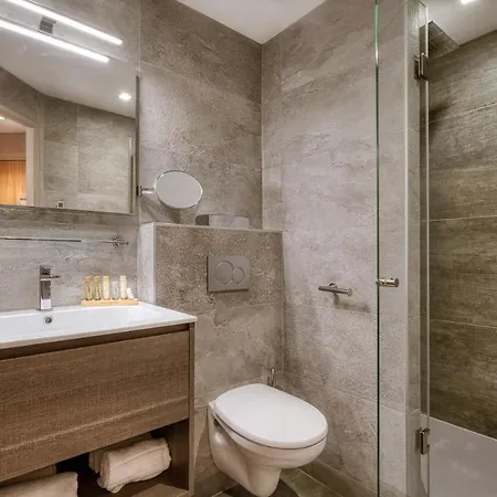 Hotel Hotel Le Tremplin 4*