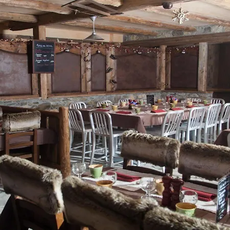 Le Tremplin Hotel 4*
